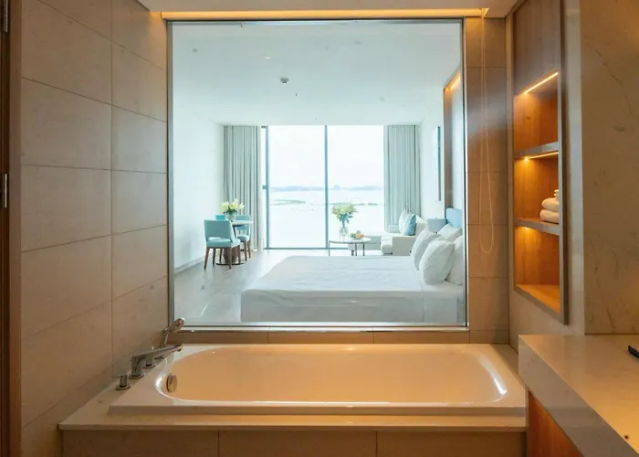 A La Carte Happy High Floor With Sea View *
